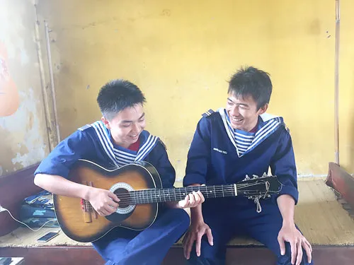 Nỗi lòng ngày ra quân