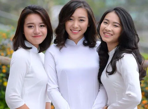 Nữ sinh mặc áo dài trong nhà trường tối thiểu 2 buổi/tuần