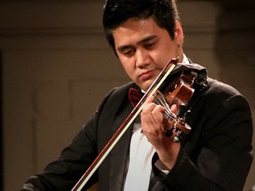 The Violinist Bui Cong Duy The Violinist Bui Cong Duy