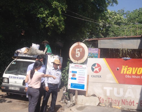Health authority inspects district 12 where two deaths are reported (Photo: SGGP) Health authority inspects district 12 where two deaths are reported (Photo: SGGP)