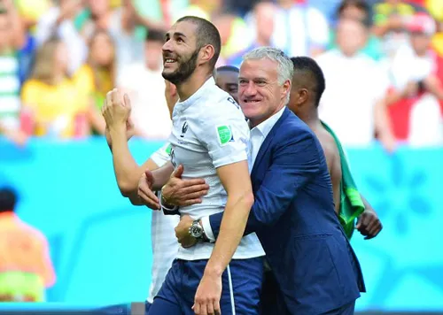 Benzema được HLV Deschamps tha thứ ảnh 1 Benzema được HLV Deschamps tha thứ ảnh 1