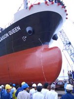Saigon Queen freighter (Photo: T.C.) Saigon Queen freighter (Photo: T.C.)