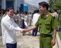 Tha tù, giảm án cho phạm nhân trong dịp lễ 30-4