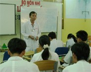 Dr. Phong is giving a lecture to medical students Dr. Phong is giving a lecture to medical students