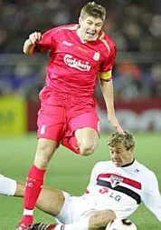 Kenny Dalglish: "Không ai có thể sánh với Gerrard" ảnh 1 Kenny Dalglish: "Không ai có thể sánh với Gerrard" ảnh 1