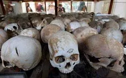 Tưởng niệm các nạn nhân chế độ diệt chủng Pol Pot