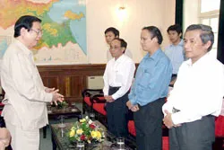 Nhân dân cả nước ủng hộ ngư dân gặp nạn ảnh 2 Nhân dân cả nước ủng hộ ngư dân gặp nạn ảnh 2