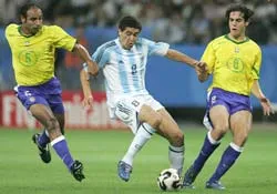 Argentina muốn xóa đi nỗi buồn 2002
