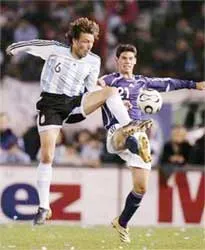 Gabriel Heinze "mang nợ" Alex Ferguson ảnh 1 Gabriel Heinze "mang nợ" Alex Ferguson ảnh 1