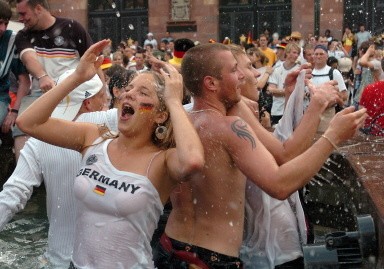 87 % Germans Expect to Win Over Argentina: Survey ảnh 1