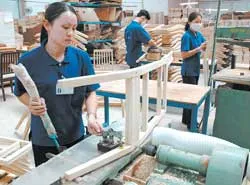 Lợi nhuận tăng cao, lương tăng chậm