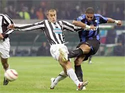 “Hàng độc” về Tây Ban Nha