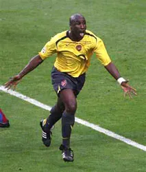 Sol Campbell giải thích lý do rời Arsenal ảnh 1 Sol Campbell giải thích lý do rời Arsenal ảnh 1