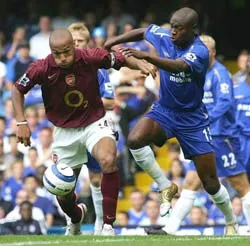 Hậu vệ Gallas muốn bỏ Chelsea sang Arsenal ảnh 1 Hậu vệ Gallas muốn bỏ Chelsea sang Arsenal ảnh 1