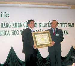 Hỗ trợ giáo dục cộng đồng