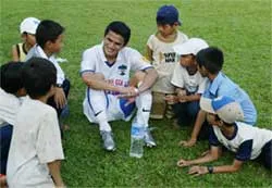 Kiatisak: Mãi mãi không quên Việt Nam ảnh 1 Kiatisak: Mãi mãi không quên Việt Nam ảnh 1