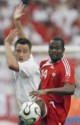 Săn cầu thủ đá World Cup về chơi V-League ảnh 1 Săn cầu thủ đá World Cup về chơi V-League ảnh 1