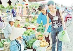 Tiền lương: Điều chỉnh không theo kịp tốc độ tăng giá!