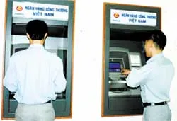 Incombank mở rộng hạn mức thẻ tín dụng quốc tế