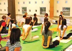 Từ làng đến phố ảnh 2 Từ làng đến phố ảnh 2