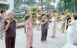 Người lao động và nghỉ hưu đều hưởng lợi ảnh 2 Người lao động và nghỉ hưu đều hưởng lợi ảnh 2