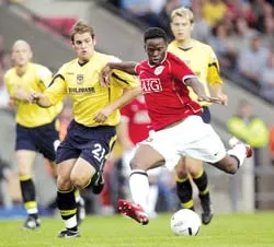 FA điều tra cuộc chuyển nhượng Louis Saha ảnh 1 FA điều tra cuộc chuyển nhượng Louis Saha ảnh 1