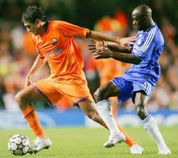 Rijkaard thiếu quyết đoán ảnh 1 Rijkaard thiếu quyết đoán ảnh 1