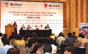 GREEVN and HAGL in the press conference. GREEVN and HAGL in the press conference.