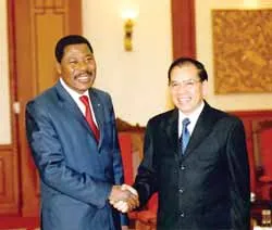 Thúc đẩy hợp tác nông nghiệp, y tế, khoa học kỹ thuật