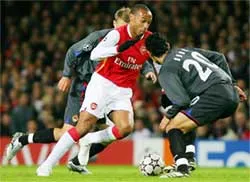 Wenger: “Duy nhất Henry xứng đáng” ảnh 1 Wenger: “Duy nhất Henry xứng đáng” ảnh 1