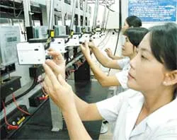 Giá điện được đề nghị tăng từ 1-12-2006: Tại sao?