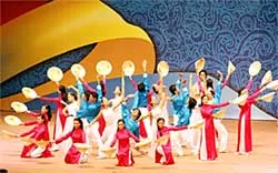 Thành công của APEC làm rạng rỡ thêm non sông Việt Nam