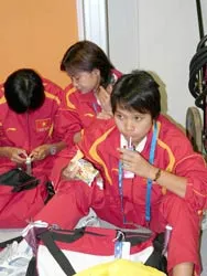 Chuyện ăn uống - rắc rối đầu tiên ảnh 1 Chuyện ăn uống - rắc rối đầu tiên ảnh 1