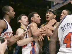 Choảng nhau trên sân đấu NBA ảnh 1 Choảng nhau trên sân đấu NBA ảnh 1