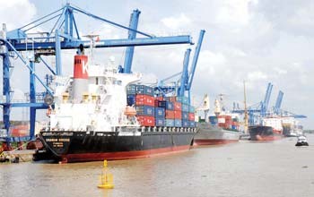 Cat Lai port in the Ho Chi Minh City's district 2. (Photo: SGGP) Cat Lai port in the Ho Chi Minh City's district 2. (Photo: SGGP)
