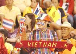 Đằng sau một cuộc chơi... ảnh 2 Đằng sau một cuộc chơi... ảnh 2