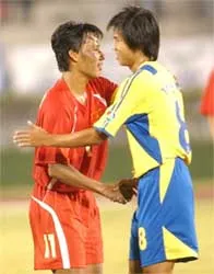 Đằng sau một cuộc chơi... ảnh 1 Đằng sau một cuộc chơi... ảnh 1