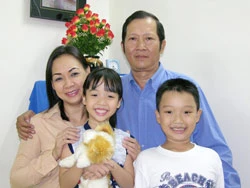 Gắn bó với dân ca