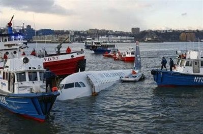 Emergency personnel search for passengers after a US Airways plane landed in the Hudson River in New York, January 16, 2009 Emergency personnel search for passengers after a US Airways plane landed in the Hudson River in New York, January 16, 2009