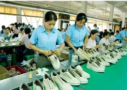 Những mặt chưa đầy đủ