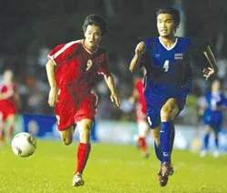Giải mã nụ cười Chanvit ảnh 1 Giải mã nụ cười Chanvit ảnh 1