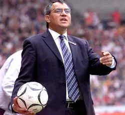 Hàng loạt huấn luyện viên bị sa thải