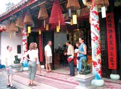 Đến Hội An trẩy Hội Nguyên tiêu