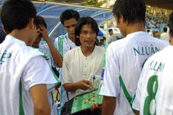Miền Trung hồi hộp chờ trận Derby ảnh 1 Miền Trung hồi hộp chờ trận Derby ảnh 1