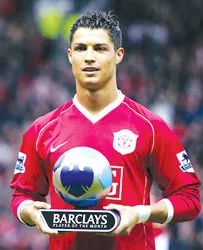 Cristiano Ronaldo sẽ là “Thiên hà” mới của Real ảnh 1 Cristiano Ronaldo sẽ là “Thiên hà” mới của Real ảnh 1