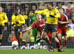 Đòn phản kích của Mourinho ảnh 2 Đòn phản kích của Mourinho ảnh 2