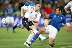 Cơn giận của Rooney ảnh 1 Cơn giận của Rooney ảnh 1