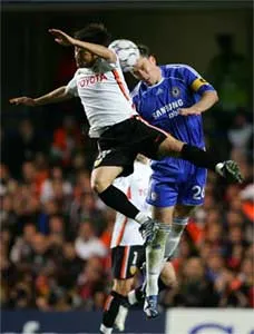 Sau trận Chelsea – Valencia 1-1: Tránh một thất bại ảnh 2 Sau trận Chelsea – Valencia 1-1: Tránh một thất bại ảnh 2