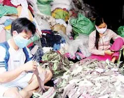 Con đường vải vụn ảnh 2 Con đường vải vụn ảnh 2