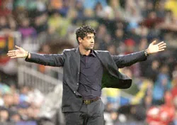 Rijkaard “chào thua” Zaragoza ảnh 1 Rijkaard “chào thua” Zaragoza ảnh 1